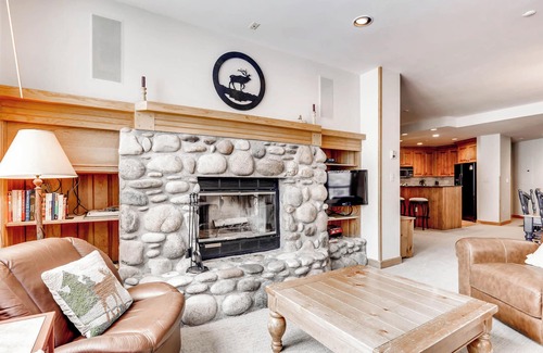 Highlands Townhomes Condo | Highlands Lodge 304 - 3 Bedroom Residence
