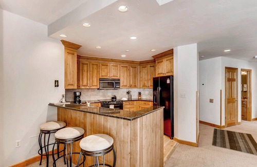 Highlands Townhomes Condo | Highlands Lodge 304 - 3 Bedroom Residence