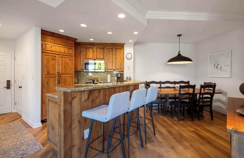 Highlands Townhomes Condo | Highlands Lodge 307 - 3 Bedroom Residence