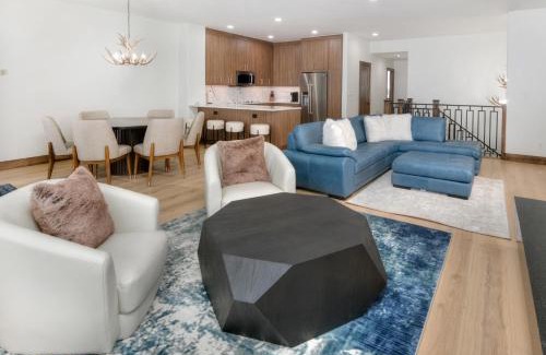 Highlands Townhomes Apartment | Highlands Slopeside #221 condo