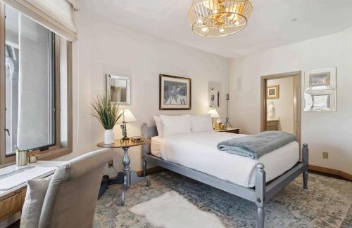 Highlands Townhomes Apartment | Highlands Slopeside 503 by East West Hospitality