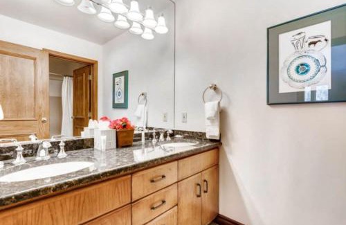 Highlands Townhomes Apartment | Highlands Slopeside 509 by East West Hospitality