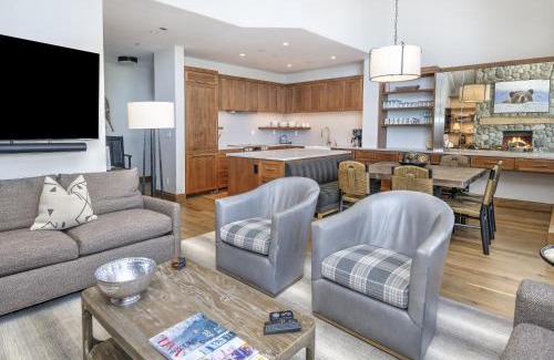 Highlands Townhomes Apartment | Highlands Westview 300 condo