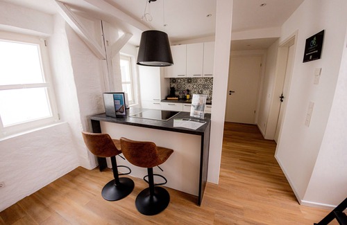 Muehldorf am Inn Apartment | Highlight am Stadtplatz - Come4stay Innblick - 2 Zimmer Wohnung I bis zu 4 Gäste