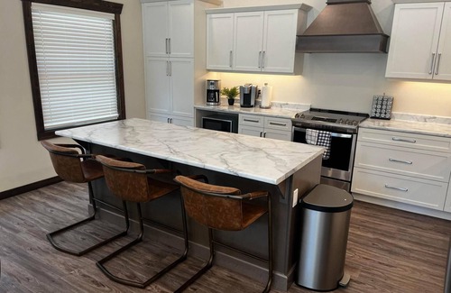 Canadian Rocky Mountain Parks House | Highmark Cabin Rental