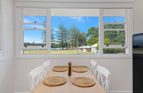 Brunswick Heads Apartment | HIGHTIDE3-PARK AND RIVER VIEW