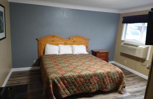 Highland Hotel | Highway Motel