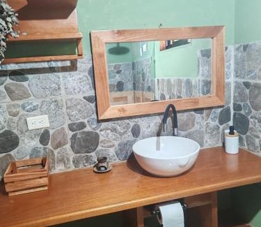 Monteverde Ski Chalet | Higuitos Lodge Cabaña