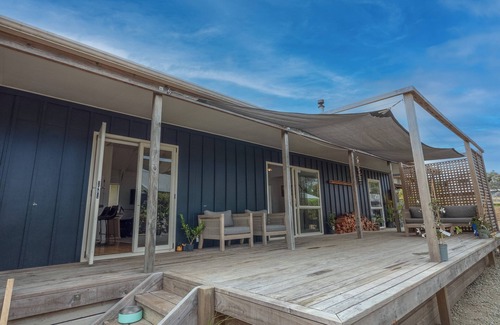 Hihi House | Hihi Haven - Ruawai Two Waters Holiday Home