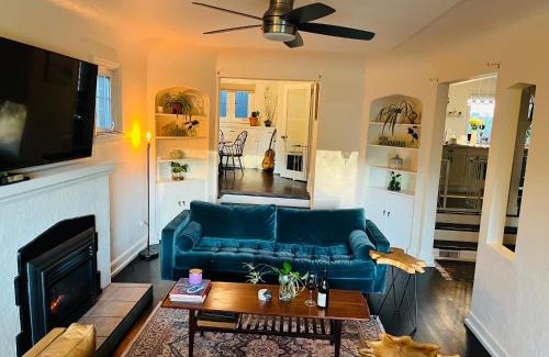 South Central Bed & Breakfast | Hikari-Okanagan Sunshine B&B
