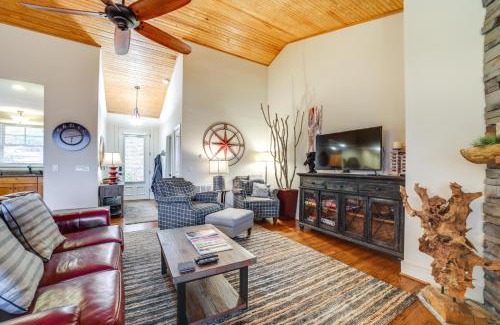 Bear Lake Reserve House | Hike and Boat Cozy Bear Lake Cottage!