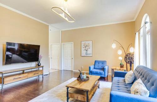 Issaquah House | Hike and Explore Guest Suite with Deck in Issaquah
