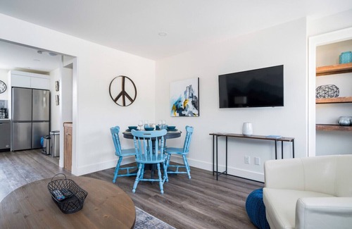 Meaford Apartment | "Hike" at Hills Meaford | 2BD Suite + Pets!