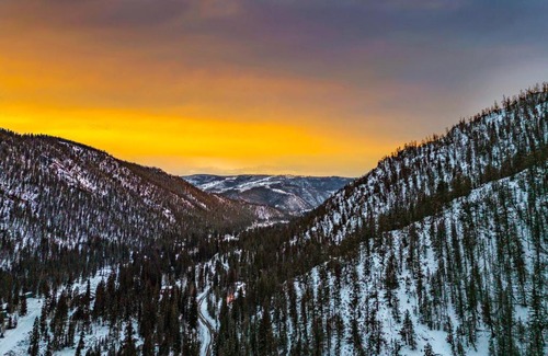 Almont House | Hike, Bike, Raft Colorado Home Near Crested Butte
