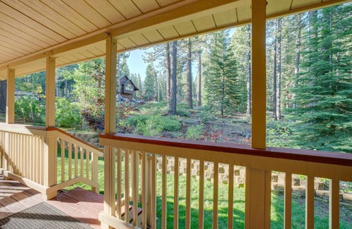 North Upper Truckee House | Hike, Boat and Ski South Lake Tahoe Home