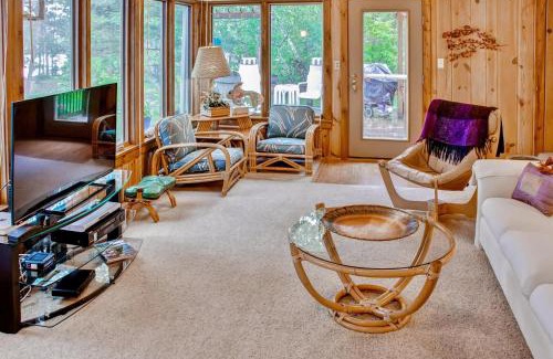 Brainerd House | Hike, Fish and Boat Waterfront Home in Brainerd!