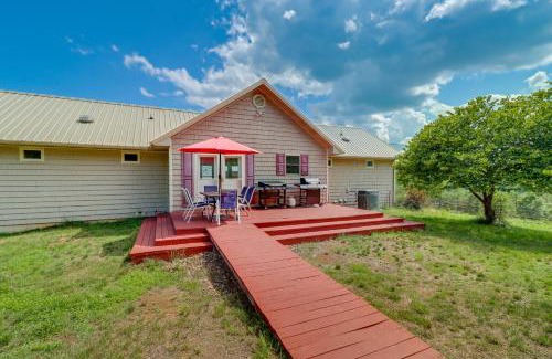 Bruno House | Hike, Fish and Explore Spacious Yellville Retreat