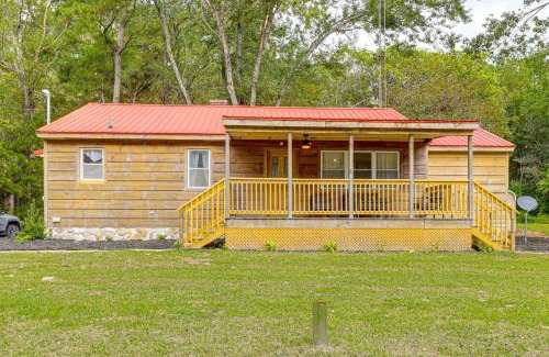 Lincoln House | Hike, Fish and Unwind Cabin 4 Mi to Delaware Bay!