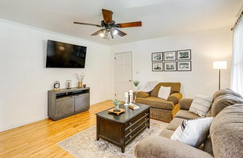 Lincoln House | Hike, Fish and Unwind Cabin 4 Mi to Delaware Bay!