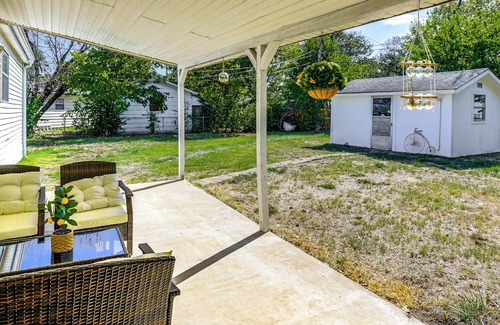 Greenville House | Hike, Fish & Golf: Home w/Patio in Greenville
