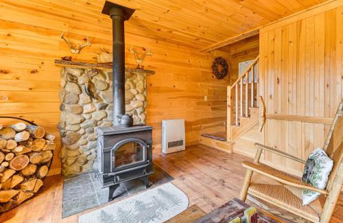 Phillips House | Hike, Fish, Hunt and Ride 4-Season Phillips Retreat