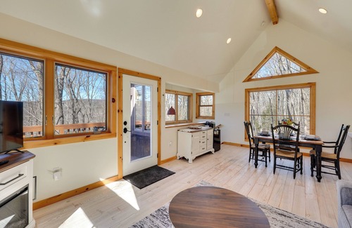 Westbrookville Cottage | Hike & Fish: Outdoor Retreat Near Trails