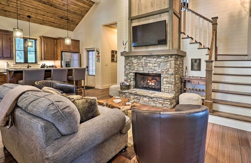 Glenville House | Hike, Fish & Relax: Rural Craftsman in Glenville!