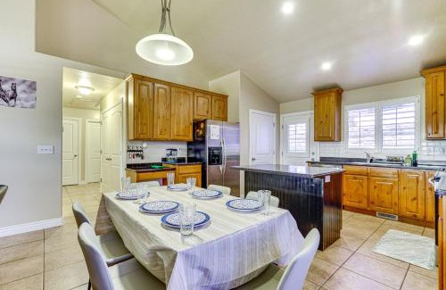 South Jordan House | Hike, Golf and Ski Family Home in South Jordan