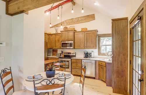 Weaverville Cabin | Hike, Leaf Peep & More: Sleek Cabin in Weaverville