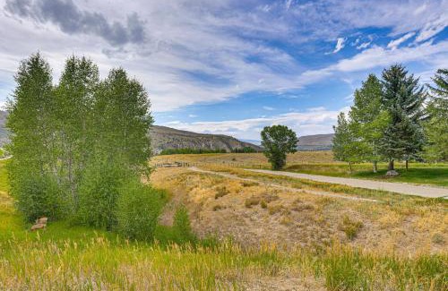 Edwards Apartment | Hike, Ski and Golf Fully Renovated Edwards Townhome