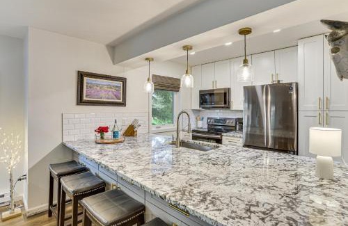Edwards Apartment | Hike, Ski and Golf Fully Renovated Edwards Townhome