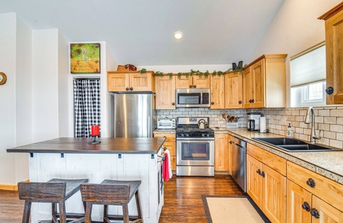 Fraser House | Hike, Ski & Explore: Townhome w/Yard in Fraser!