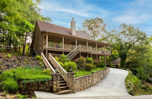 Townsend House | Hiker's Chalet in the Smokies