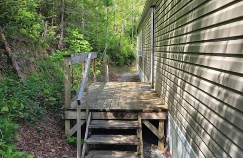 Greeneville Cabin | Hikers Hangout