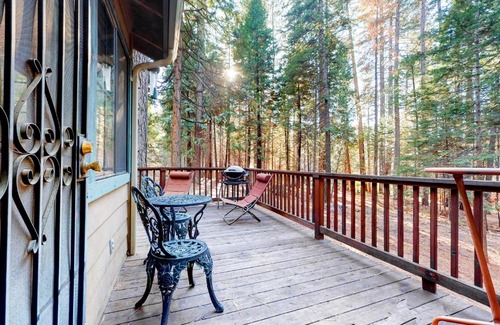 Arnold House | Hikers Haven