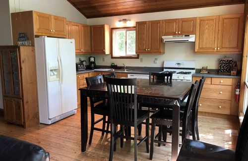 Grand Bend Cottage | Hiking, Biking and Fall colors. Open for relaxation year round.
