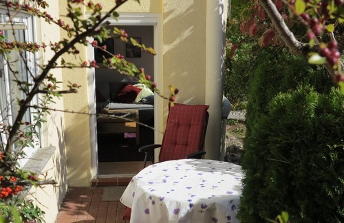 Gottmadingen Apartment | Hiking, mountains and lake