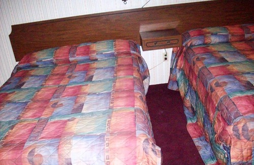 Mountain Home Hotel | Hilander Motel