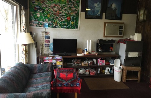 Mountain Home Hotel | Hilander Motel