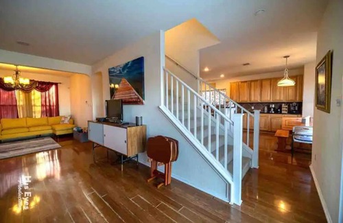 Cedar Park House | Hill Country Beauty in Red | Beautiful Large Home! Very Spacious!