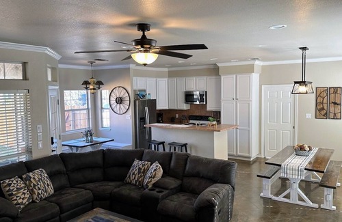 Johnson City House | Hill Country Escape