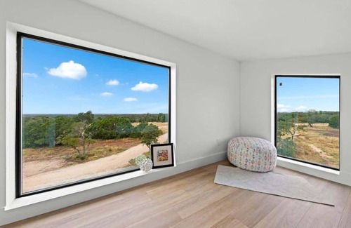 Kerrville House | Hill Country Escape W/views Plus, Hot-tub and Pet Friendly!