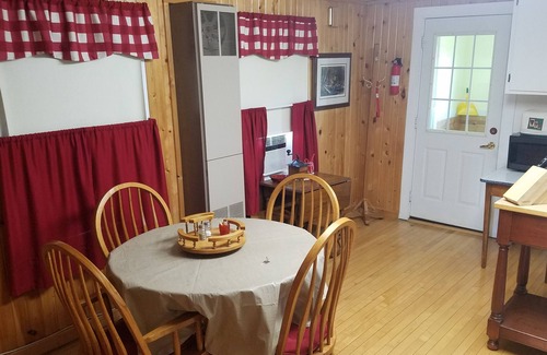 Hillsboro Other | HILL COUNTRY HAVEN- A QUIET GETAWAY IN THE DRIFTLESS AREA OF SW WISCONSIN
