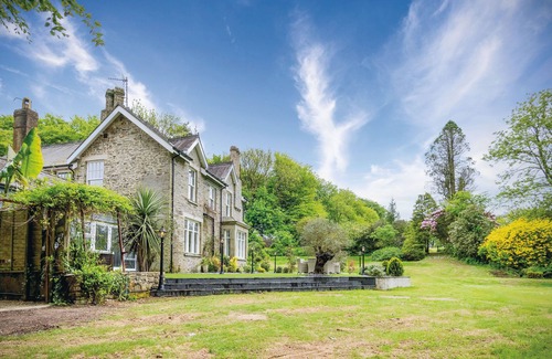 Ludchurch Cottage | Hill House Country Estate - Princes Gate