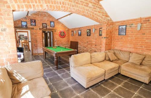 Nether Heyford House | Hill House Farm