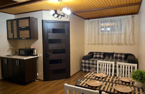 Plavya House | Hill Hut