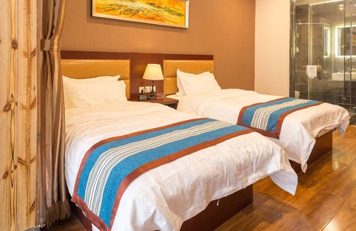 Tongzhou Hotel | Hill Lily Hotel