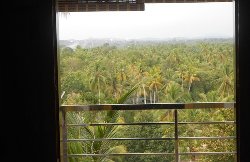 Thiruvananthapuram House | Hill top property within 3- 5 miles from city centre