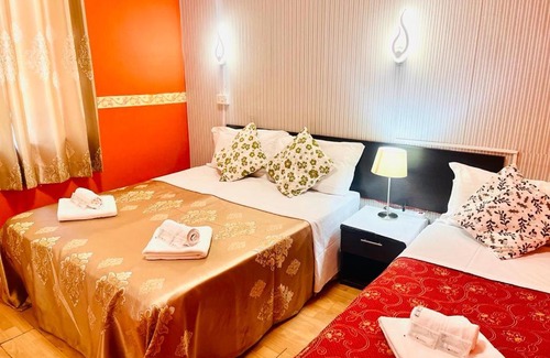 Rione XVIII Castro Pretorio House | Hill town guesthouse