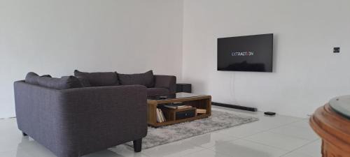 Calebasses House | Hill Venue